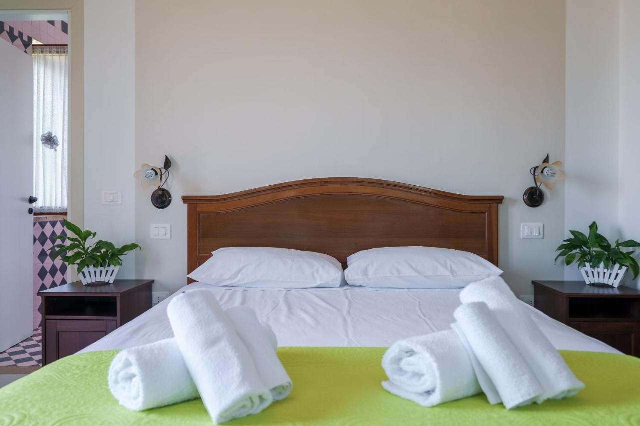 B&B Villa Le Mattine Агрополи Экстерьер фото